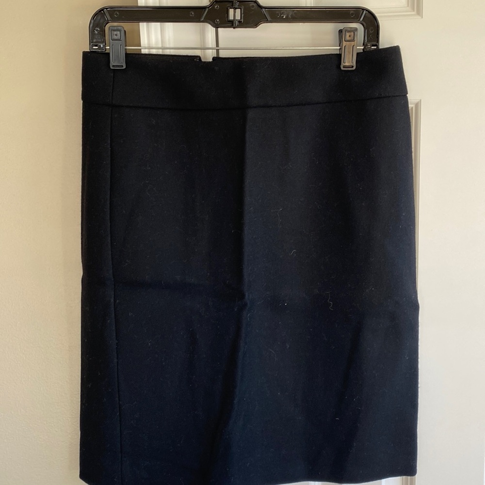 Like new! JCrew black wool pencil skirt